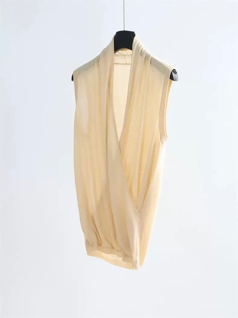 Lyocell blend sleeveless top