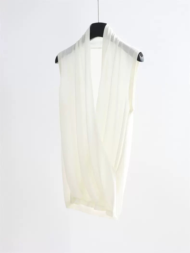 Lyocell blend sleeveless top